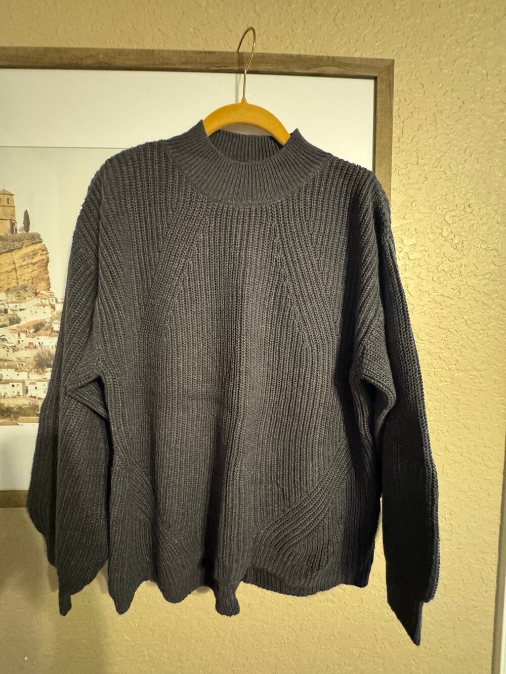 NWT Old Navy Gray Sweater Medium